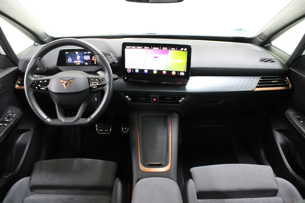 CUPRA Born Copper Edition One 62 kWh SOH 91,64% / Massage stoelen / 20'' LMV / Pano. / HUD. /