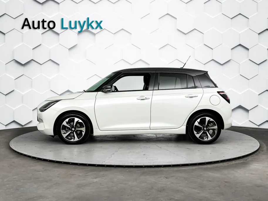 Suzuki Swift 1.2 Style Smart Hybrid Automaat | Navigatie | Apple Carplay/Android Auto | Adaptieve Cruise Control