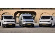 Ford Transit City 330 GB Trend L2H2 56 kWh 150 pk FWD | 12,3 scherm met apple car play & android auto | Adaptive cruise control | Parkeersensoren voor en achter | Achteruitrijcamera | Bijrijdersbank | Vanaf heden bestelbaar! - Bezichtigen vanaf Q4-2026