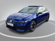 Volkswagen Golf 1.5eTSI/150PK DSG R-Line Blackstyle · Panoramadak · Trekhaak · Apple/Android Car Play · Camera · Garantie t/m 23-11-2030 of 100.000km