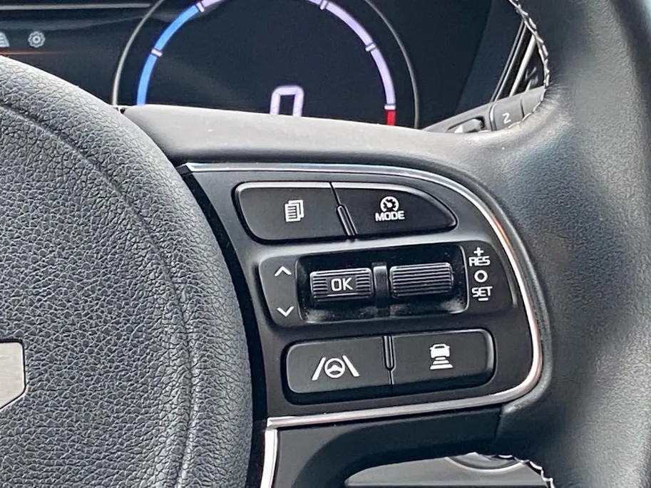 Kia e-Niro Edition 64 kWh | Navigatie | Climate control | Parkeer camera | Stoel + Stuurverwarming