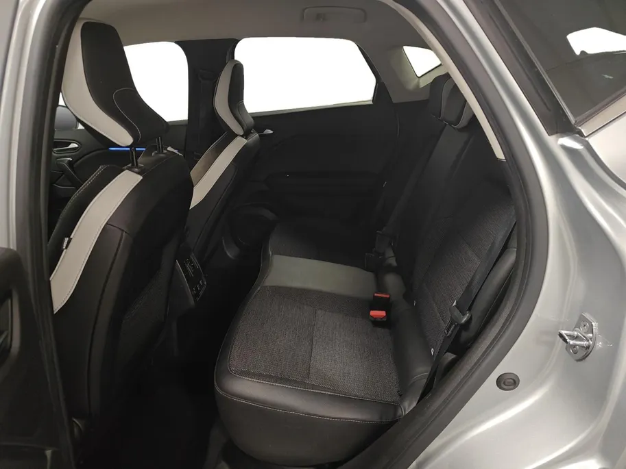 Renault Captur 1.3 TCe 130 Intens AUTOMAAT NAVI AIRCO CAMERA CRUISE CONTROLE APPLE CARPLAY ANDROID AUTO LM VELGEN TREKHAAK ZEER MOOIE AUTO DEALER ONDERHOUDEN