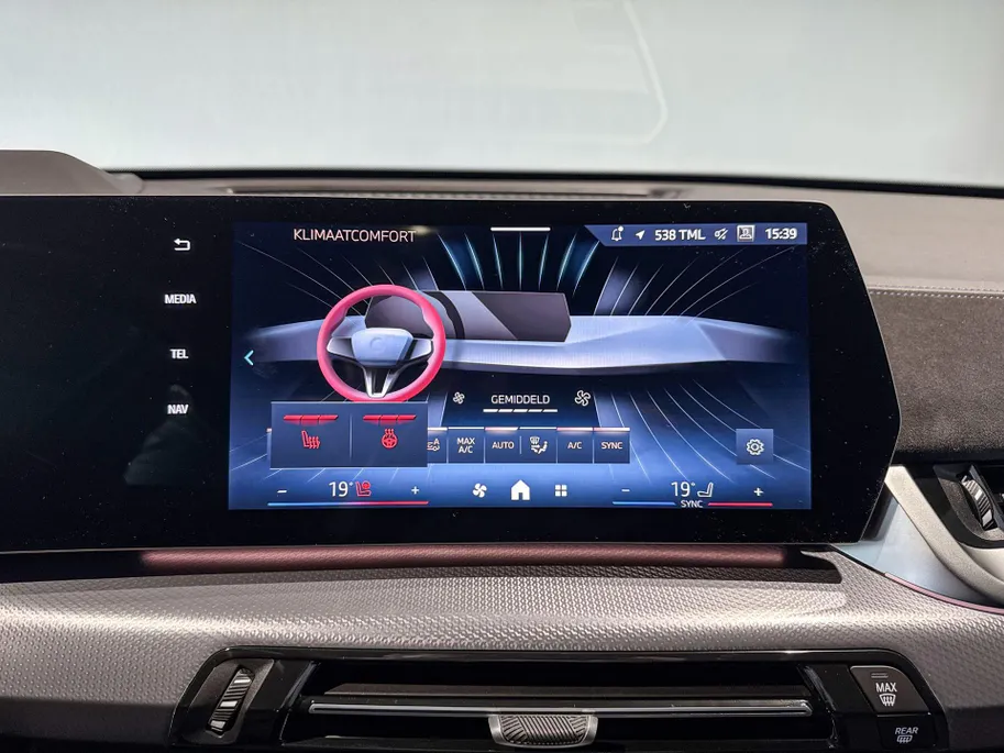 BMW iX1 eDrive20 67 kWh