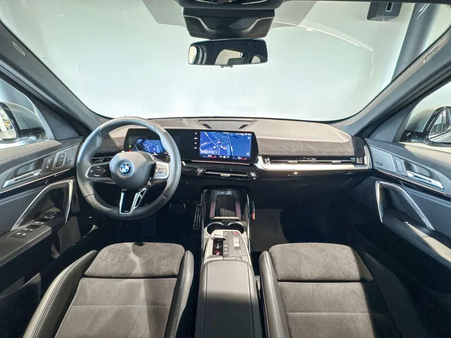 BMW X1 xDrive25e