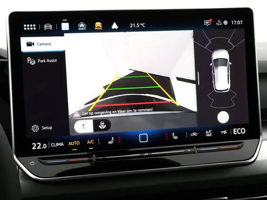 Volkswagen Golf Life Edition 1.5 eHybrid 204 PK 6 versn. DSG · Achteruitrijcamera · Draadloze telefoonlader · Comfort pakket ·