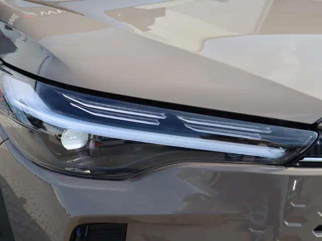 Toyota Corolla Cross Hybrid 140 Dynamic | Stoel/Stuur verwarming | Dodehoek Detectie | Elek. Klep