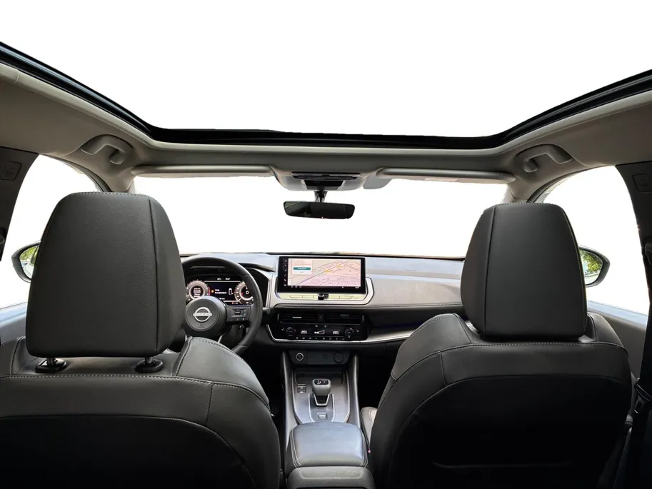 Nissan QASHQAI N Connecta Navi | Pano dak | LM Velgen |