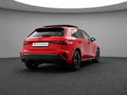 Audi A3 Sportback 45 TFSIe 272pk S-tronic S edition Competition · Panoramadak · Camera · Keyless · Elek. Voorstoel · Elek. Achterklep · 18'' inch · Garantie t/m 10-12-2030 of 100.000km