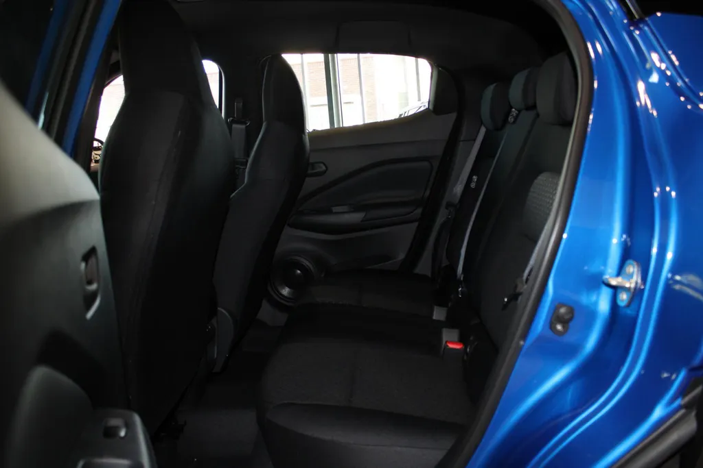 Nissan Juke 1.6 Hybrid N-Connecta | Navigatie | Automaat | LM wielen | Achteruitrijcamera | Parkeersensoren voor en achter | Apple carplay & Androidauto | Climate controle | Cruise controle |