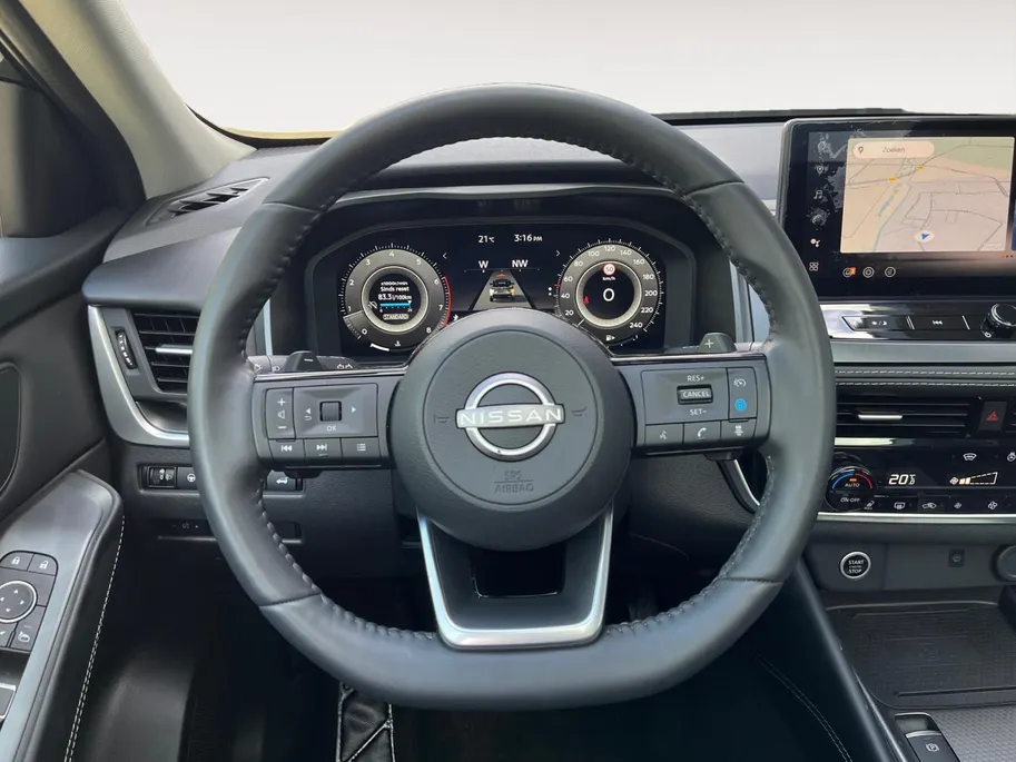 Nissan QASHQAI 1.3 MHEV Xtronic N-Connecta