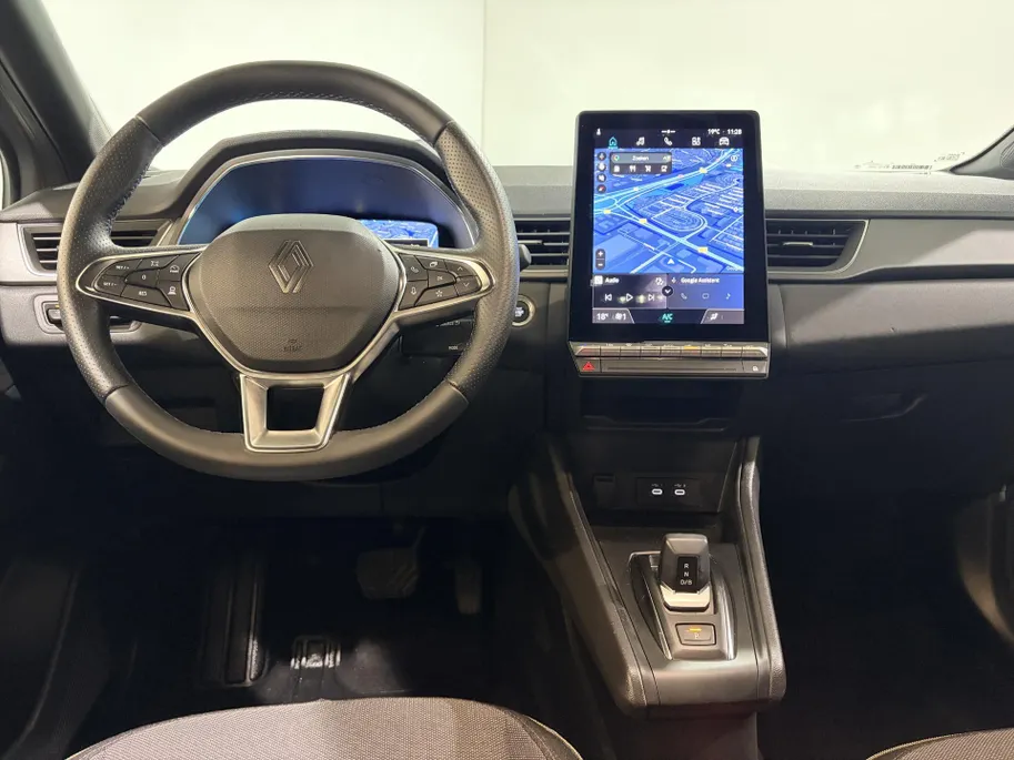 Renault Captur 160PK E-Tech Full Hybrid Techno Automaat | Camera | Parkeersensoren | Adaptive Cruise Control | Climate Control | Apple CarPlay/Android Auto | Full LED | Licht & Regen Sensor | Lichtmetalen Velgen |