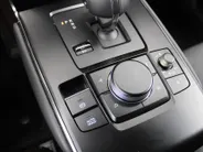 Mazda MX-30 e-SkyActiv R-EV 170 Advantage Industrial | Stoelverwarming | HUD | Dodehoek detectie | Elek. stoelverstelling | LED | 18' LM | Camera |