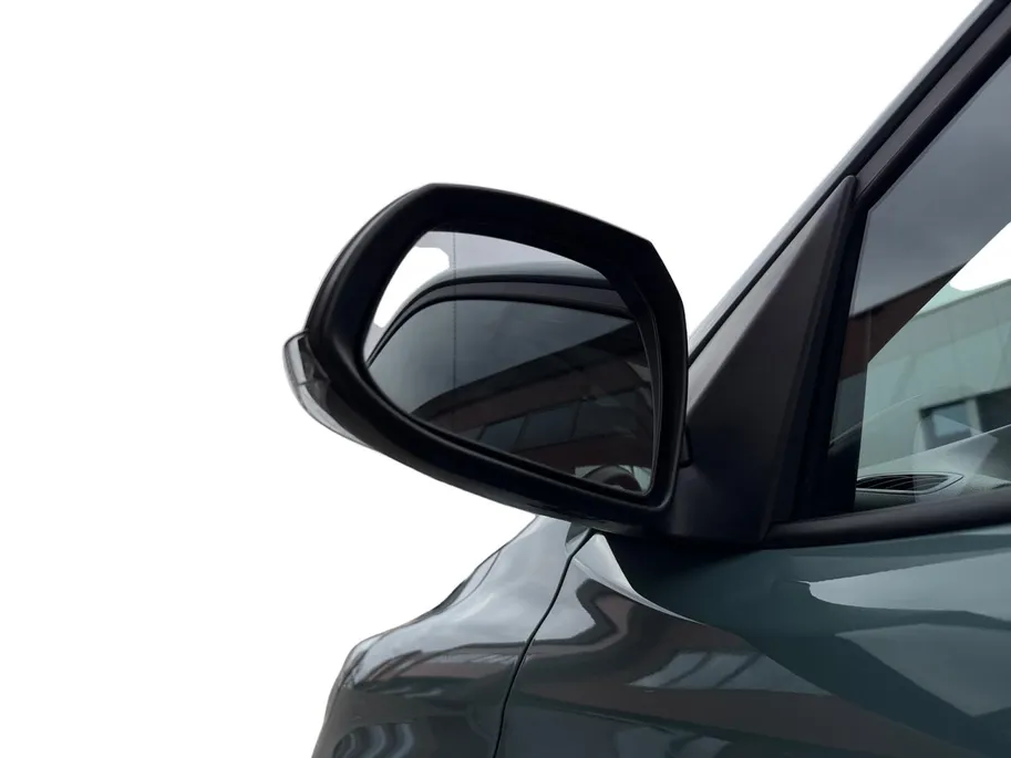 Hyundai i10 1.0 Premium | Climate Control | Achteruitrijcamera | Navigatie | Parkeersensoren achter | Apple Carplay/ Android Auto
