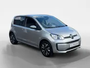 Volkswagen up! 1.0 | Camera | Parkeersensoren | Climate Control | Cruise Control | DAB | Stuurbediening | Bluetooth | Goed Onderhouden
