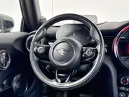 MINI Cooper Cabrio 1.5 Cooper Sidewalk Edition