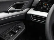 Volkswagen Golf Life Edition 1.5 eHybrid 204 PK 6 versn. DSG · Achteruitrijcamera · Draadloze telefoonlader · Comfort pakket ·