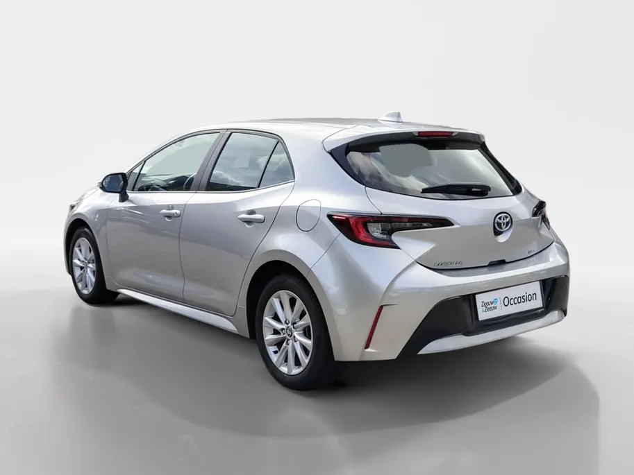 Toyota Corolla Hybrid 140 Active | ZEER COMPLEET! ZEER ZUINIG! NU incl. GRATIS Premiumpakket! INCL. 12 Maanden garantie! RIJKLAARPRIJS!!