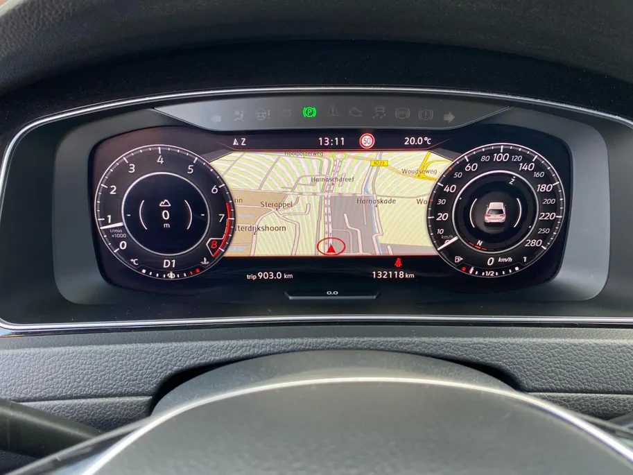 Volkswagen Golf 5-deurs 1.5 TSi DSG7-autom. Highline Business LED | Virtual cockpit | camera | massage | allseason banden | etc.