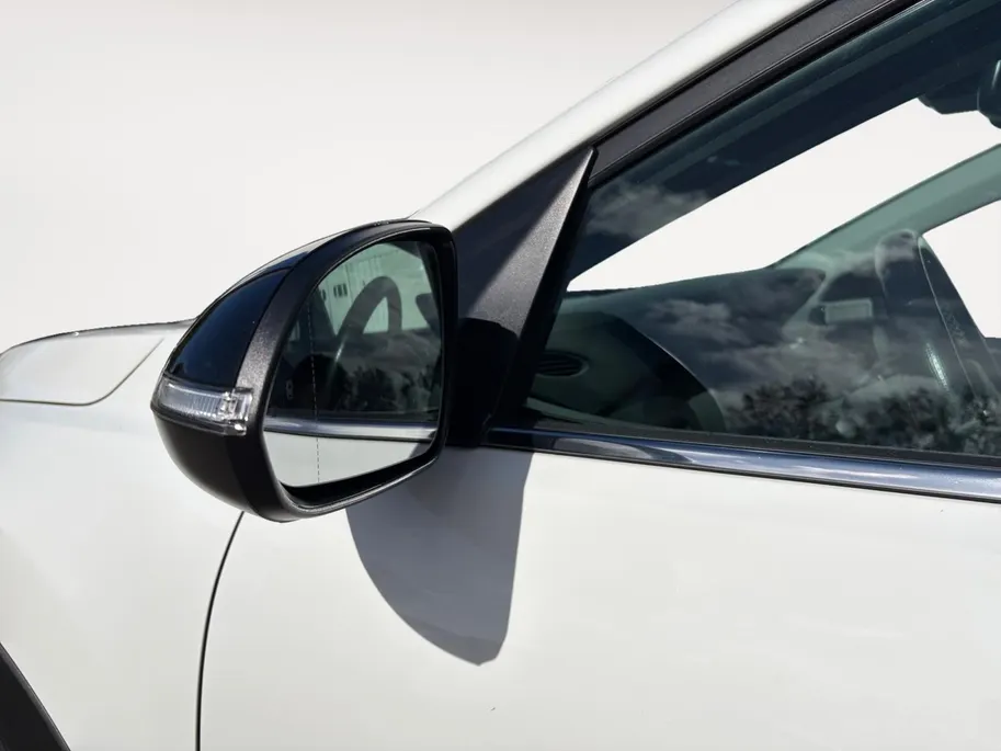 Kia Stonic 1.0 T-GDi MHEV GT-PlusLine | Navi | Clima | Camera | Schuif-/Kanteldak | Dodehoekdetectie | Stoel-/Stuurverwarming | LED-Koplampen | Carplay | LM Velgen