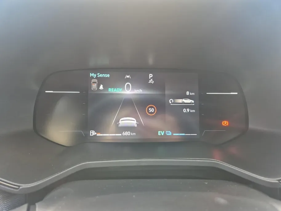 Renault Clio 1.6 E-Tech Full Hybrid 145 techno | Demo auto | Voor actuele kilometerstand neem contact op met de vestiging |
