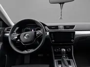 Škoda Superb Combi 1.4 TSI 218pk DSG iV Business Edition · Apple/Android Car Play · Wegklapbare Trekhaak · P-Sensoren · Navigatie · 17'' Inch ·