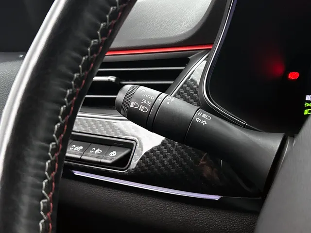 Renault Arkana E-Tech Hybrid 145PK R.S. Line RS Alpine | CAMERA | ADAPTIVE CRUISE | STOELVERWARMING