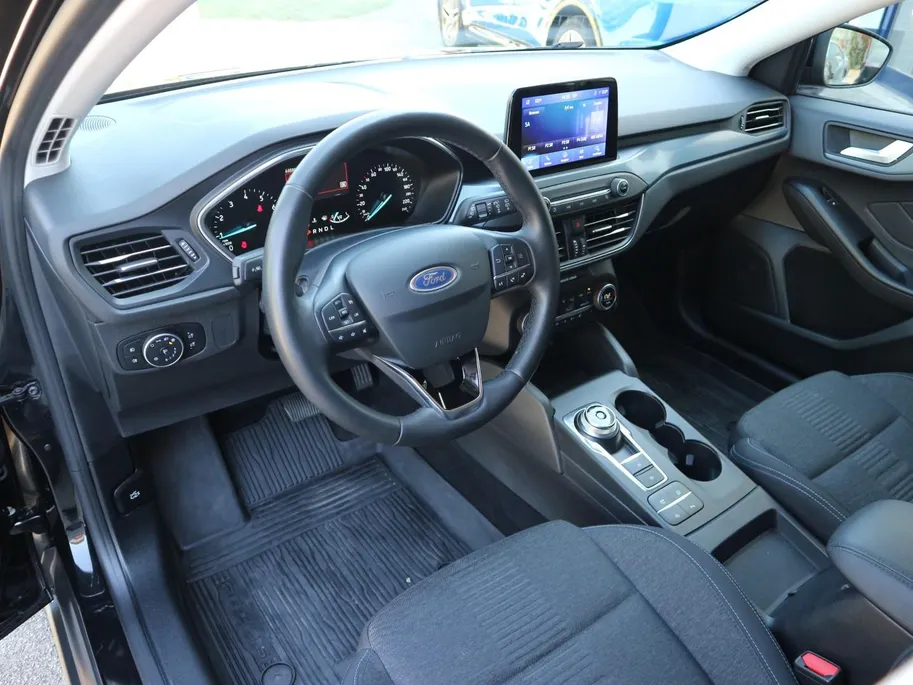 Ford Focus 1.0 EcoBoost Hybrid Active | NAVI | CAMERA | WINTERPAKKET |
