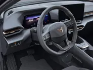 CUPRA Raval Business First Edition 56 kWh 211 PK l Elektrische stoelen l Stoel & stuurverwarming l Levering eind december