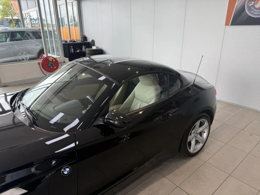 BMW Z4 Roadster sDrive23i 204PK Handgeschakeld Executive Stoelverwarming