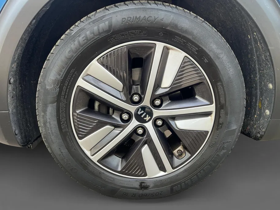 Kia Niro 1.6 GDi Hybrid DynamicPlusLine | Achteruitrijcamera | Dodehoek detectie | Apple/Android Auto | Adapt. Cruise Control | 12 maanden garantie! |
