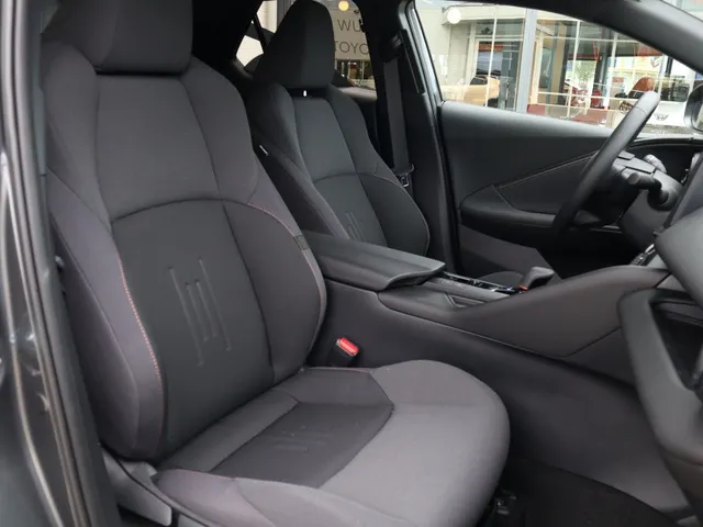 Toyota C-HR 1.8 Hybrid 140 Dynamic