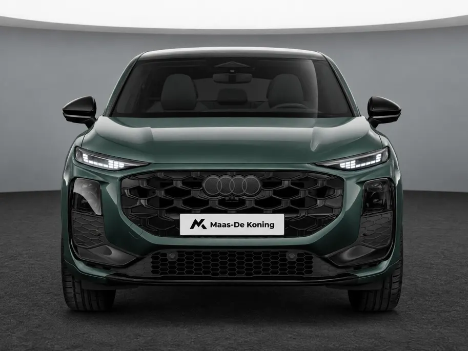 Audi Q3 Sportback e-hybrid S edition 272 PK · Tech plus · Glazen panoramadak · MMI experience pro
