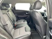 Kia e-Niro DynamicPlusLine 64 kWh | Climate control | Navigatie | Parkeercamera | Stoel + stuurverwarming | Keyless | Schuif-kanteldak | Line assist |