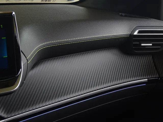 Peugeot e-208 EV GT 50 kWh