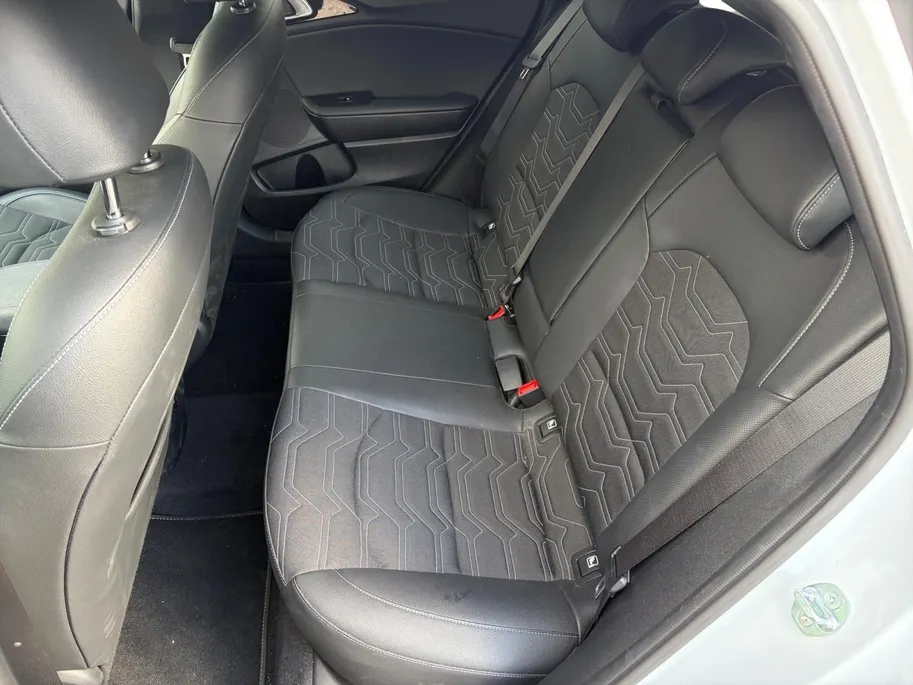 Kia Ceed Sportswagon 1.0 T-GDi Design Edition | NAVI | *JBL SOUND | APPLE CARPLAY / ANDROID AUTO | CAMERA | NAVI | JBL SOUND | LAGE KM-STAND | STUUR/ STOELVERWARM. | FABRIEKSGARANTIE T/M 2035 |