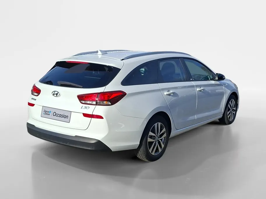 Hyundai i30 Wagon 1.0 T-GDI Comfort | Navigatie | Cruise | NU Rijklaarprijs! Incl.12 Maanden, APK, Onderhoudsbeurt etc! Premiumpakket gratis!