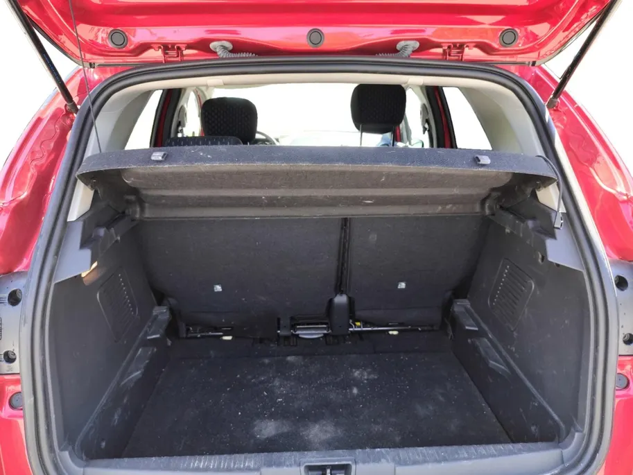 Renault Captur 0.9 TCe Intens | Clima | Camera | Navi | NU Rijklaarprijs! Incl. 12 maanden garantie, APK, Onderhoudsbeurt etc. Premiumpakket gratis! |