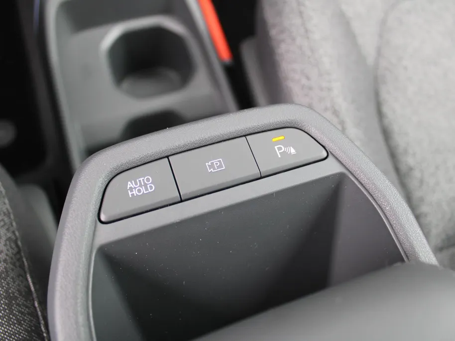 Kia EV2 Plus Advanced 42.2 kWh | Stuur-/stoelverwarming | Schuifdak | Dodehoek detectie | Elek. Stoelverstelling | Camera | 18' LM | LED | HK audio | Cruise adapt. |