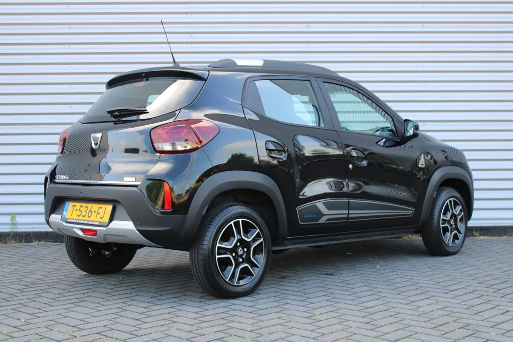 Dacia Spring Expression | Nieuw | Airco | PDC | 14' Design velgen | Navi | Camera | BTW | UNIEK!! |