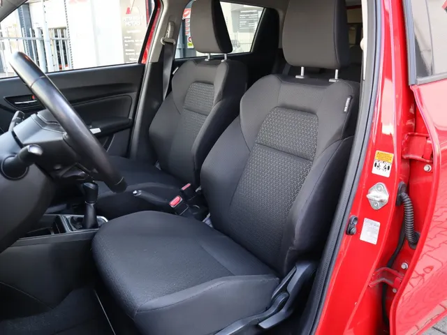 Suzuki Swift 1.2 Select Hybrid AdaptiveCruise | Carplay | All Seasons VERKOCHT