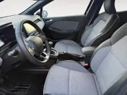 Renault Clio 1.0 TCE TECHNO NAVI AIRCO CAMERA CRUISE CONTROLE APPLE CARPLAY ANDROID AUTO 7 INCH SCHERM ZEER MOOIE AUTO PAS 3000KM