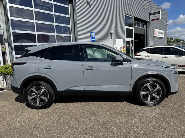 Nissan QASHQAI Automaat 1.3 MHEV Xtronic N-Connecta