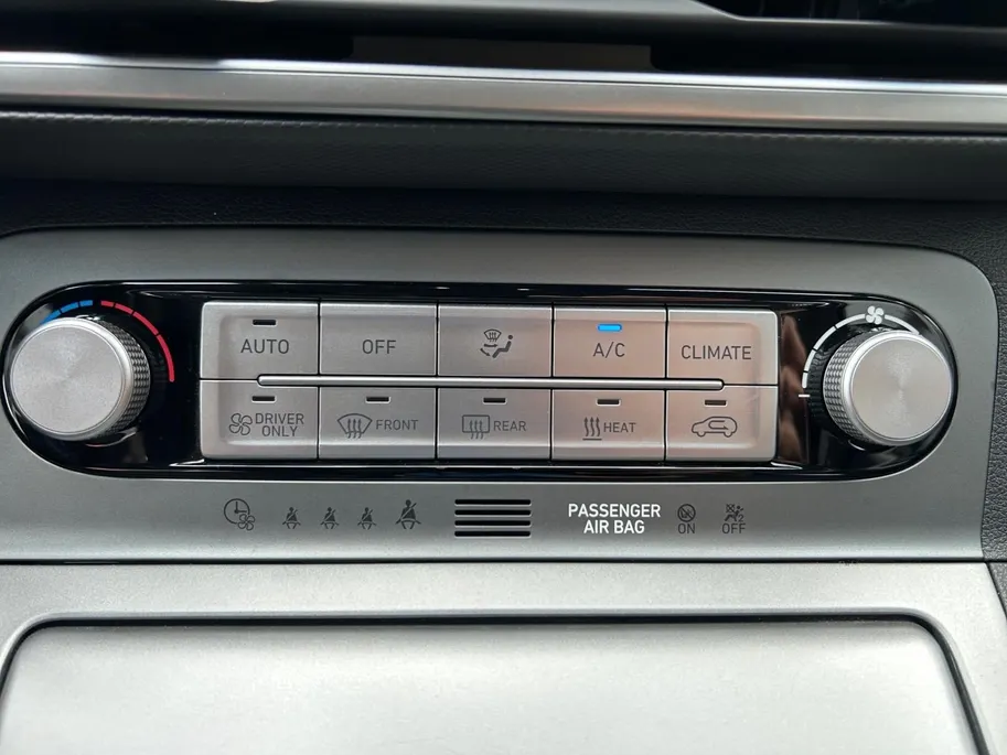 Hyundai Kona EV Comfort Smart 64 kWh | Apple Carplay/Android Auto | cruise control adaptief met Stop&Go | navigatiesysteem full map | Stoelverwarming | warmtepomp |