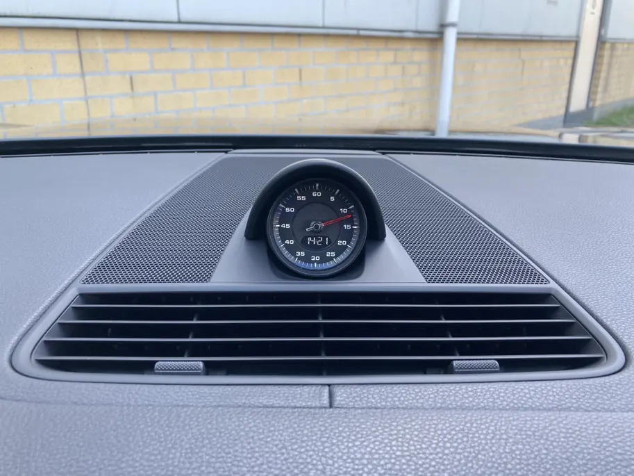 Porsche Panamera Sport Turismo 4 - 3.0 331 pk Sport Chrono - Panoramadak - Stoelverwarming  - Luchtvering - 21 inch lichtmetalen velgen