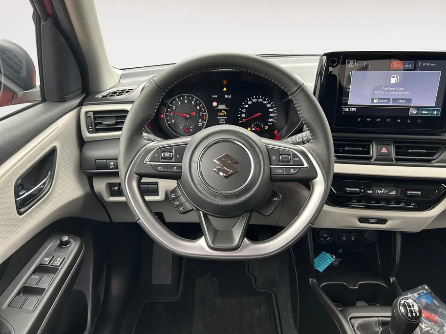 Suzuki Swift 1.2 Select Smart Hybrid | Led verlichting | Smart entry systeem | Apple Carplay & Android auto | €1600,- Korting |