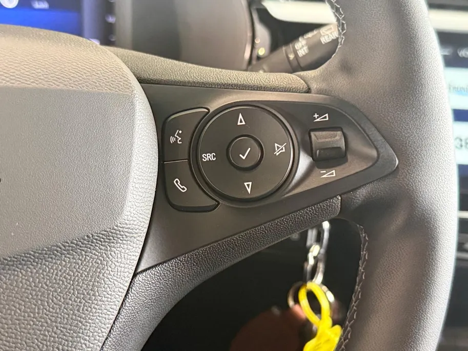 Opel Corsa 1.2 Turbo Yes *Two-Tone*Navi(Carplay)*Stoel Verw*Sport Stoelen*Climate*Lage K.M. !