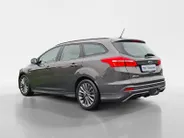 Ford Focus 1.0 ST-Line Wagon | Nieuwe distributieriem | Parkeersensoren | Navigatie | Climate Control | Voorruitverwarming | 17' Lichtmetaal | Trekhaak