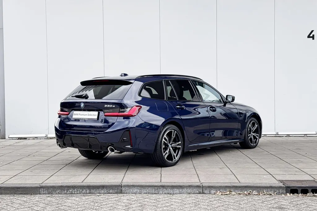 BMW 3 Serie Touring 330e