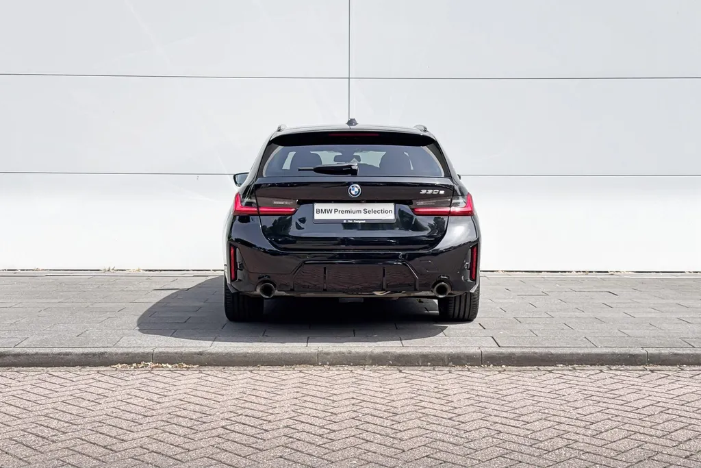 BMW 3 Serie Touring 330e