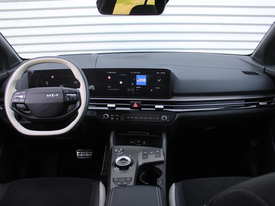 Kia Sportage 1.6 T-GDi Hybrid GT-Line | Trekhaak | Stuur-/stoelverwarming | Elek. stoelverstelling + achterklep | Schuifdak | 18" LM | Cruise adapt. | Camera |